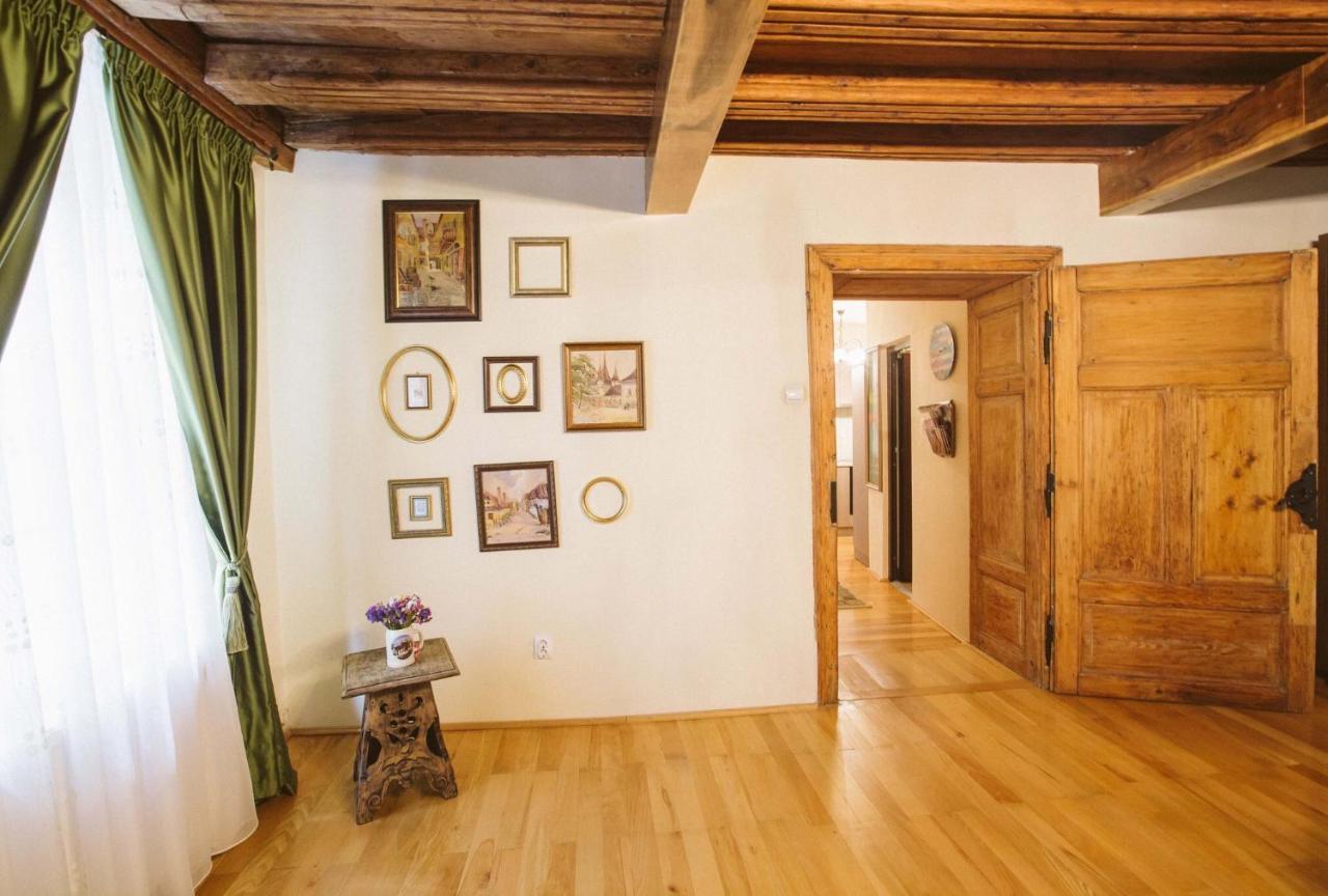 Ferienwohnung Casa Schobeln Brașov Exterior foto